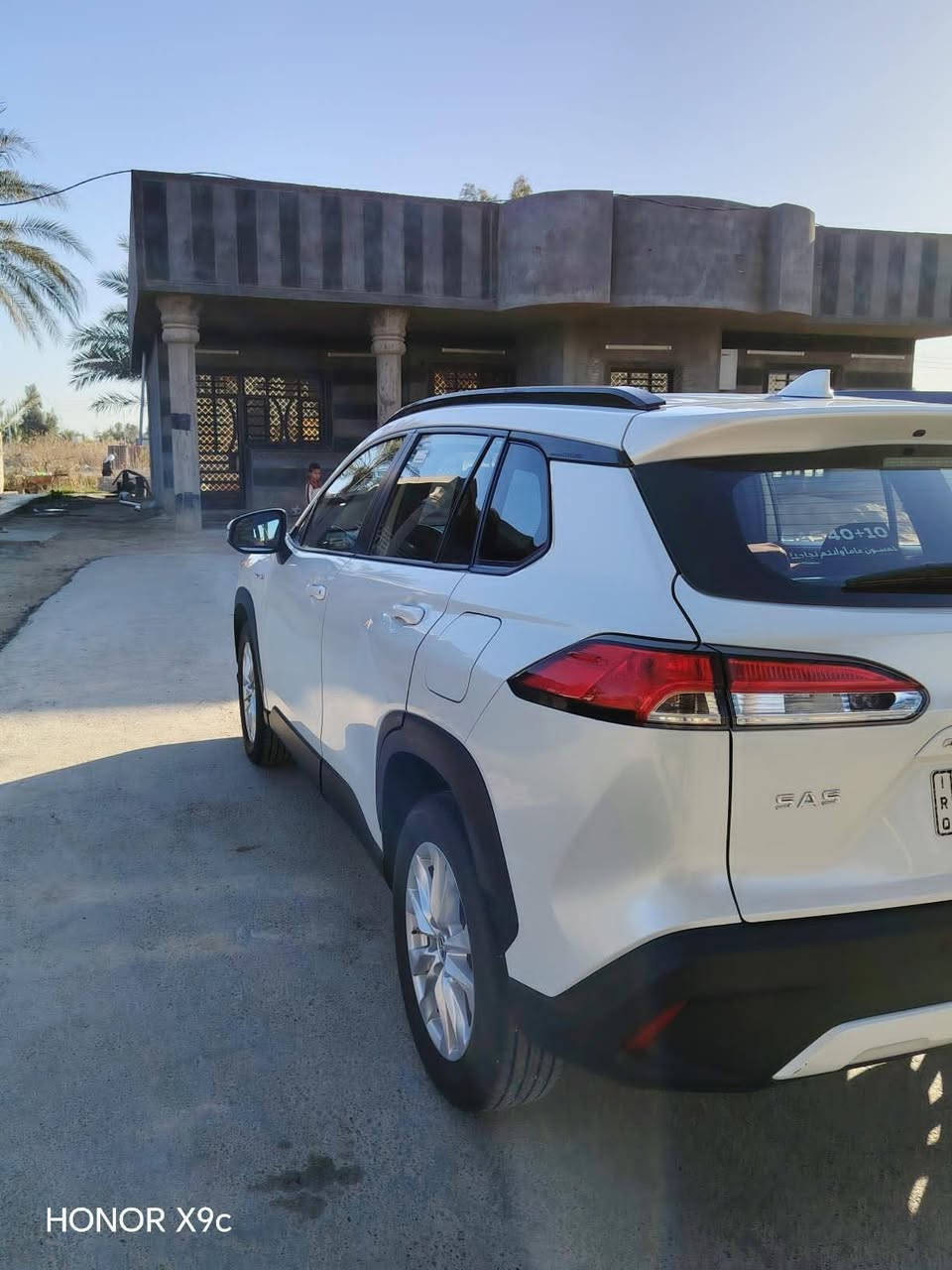 السلام عليكم..
للبيع كورولا كروز ساز ياباني اصلي نظام هايبرد وبنانزين موديل 24 

كامل المواصفات كفالة عامة .

السعر /210$ 

بيها مجال بسيط .. 

الإتصال/ *********** /واتساب

***********/ واتساب
