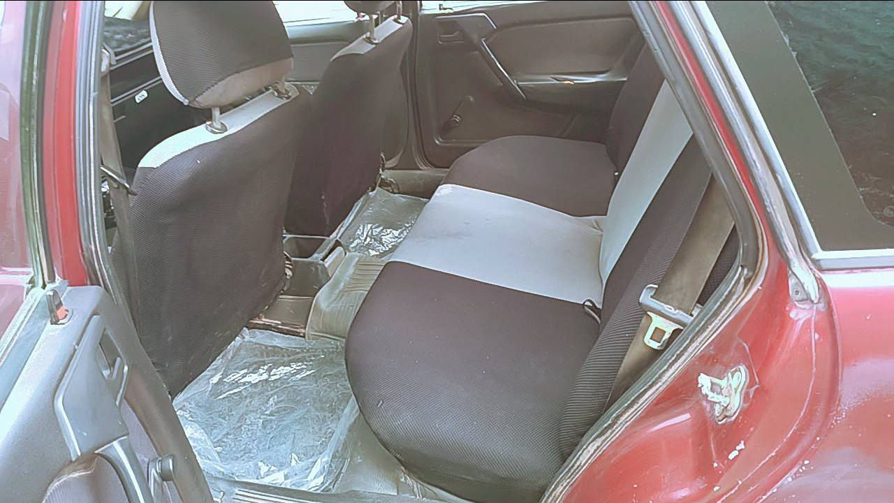 فكتره موديل 1992 حجم18كير ومحرك شرط طخم امامي وخلفي جديد تنته سلايت كابون بانزين موجود شرط التحويل من الشرعي اتريد من الوكيل سياره بدون ضرار فقط دوسات ودواير السعر38قفل  عنوان السياره حمام العليل 
كورك*********** بي وتساب
اسيا*********** بي وتساب
