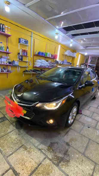 السلام عليكم
كروز للبيع موديل 2019 
وارد امريكي 
السياره بيه باردات وصبغ بنيد 
السونار موجود 
رقم نجف 
المكينه بيها بخار 
السياره ب88 وبيه مجال للشراي 
للتواصل ***********
