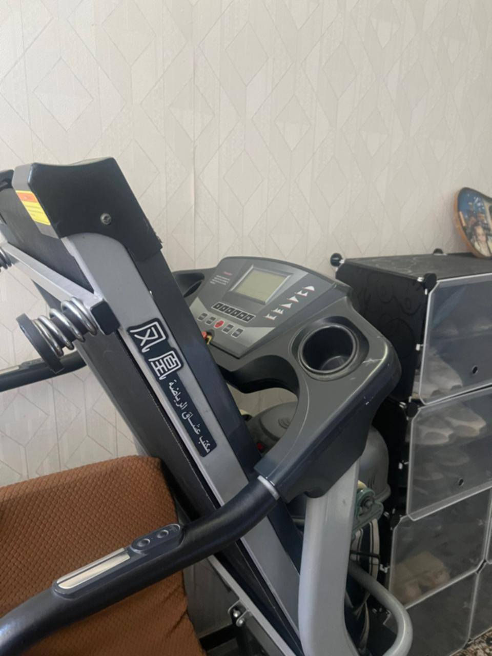 جهاز جري ما داخل تصليح شغال
سعره 125. بيه مجال عيبه فقط انو من نمشي عليه يتسرع وحده يعني عوزه كهرباء العنوان بغداد الطوبجي


**إذا كنت صاحب هذا الإعلان وتريد حذفه لأي سبب، رجاءا أرسل رسالة إلى الدعم الفني**