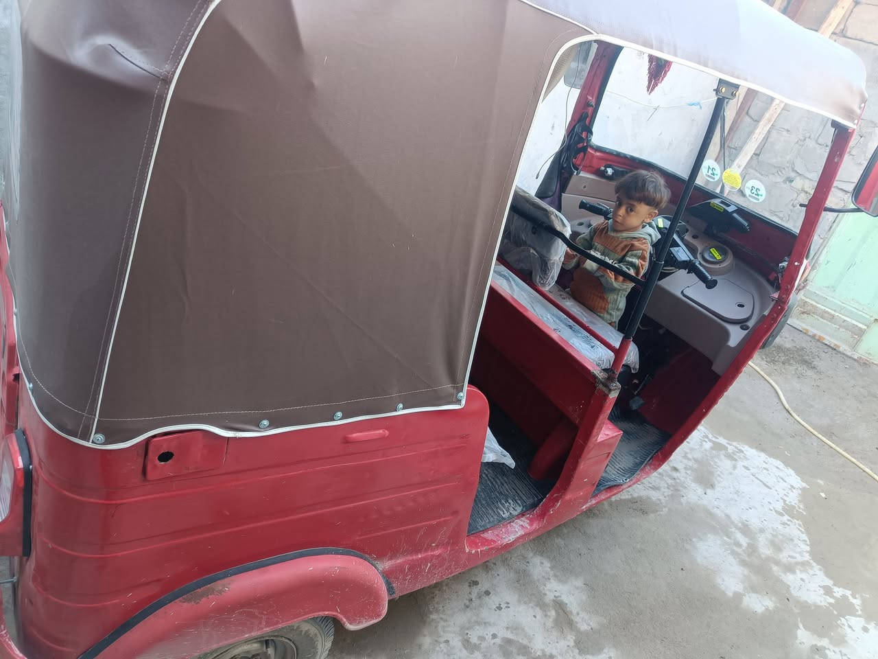 تيك توك موديل 17 مكينه بيها 20 سعر 3500 ***********
