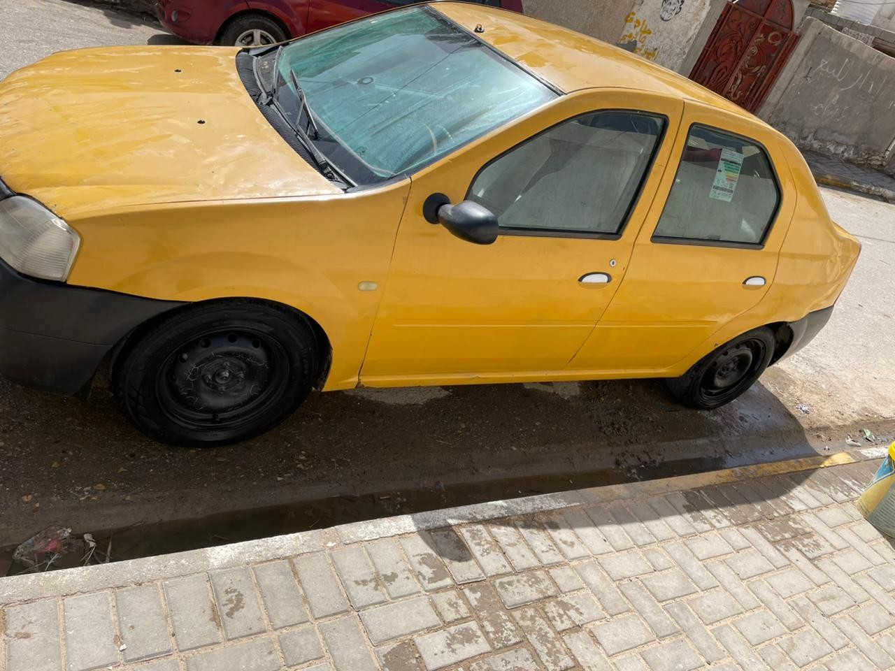 رينو 2009 رقم بغداد مداور شوكت ما يعجبك مصفره هيئه وغرامه مكينه كير حداديه وكهربائيات مكفوله  السعر 35 وبيها مجال قليل للإستفسار ***********

