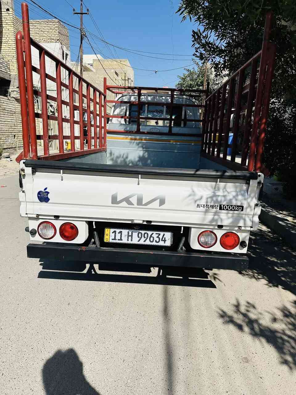 سلام عليكم كيه بنكو مسكر محرك 3000  اوتو ماتيك السياره جديده مكفوله لأضربه ولاصبغ مديل 2018 السعر 142 ويهه مجال العنوان بغداد الشعب الشراي يتصل وبي خير ويدلل تفاصيل كله بل منشور ***********
