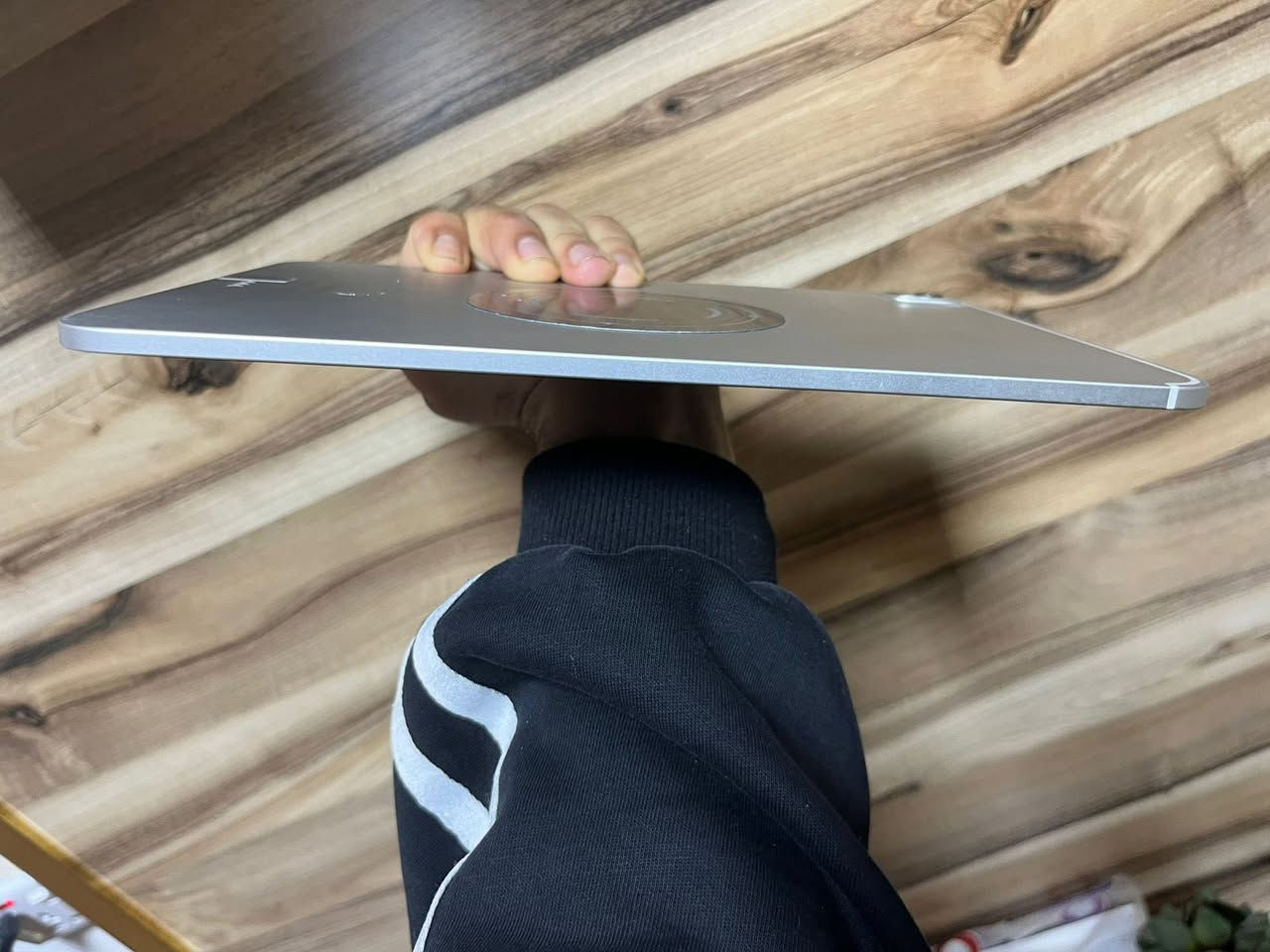 ايباد m4 2024
استعمال اسبوعين وكع من ايدي واحتركت الشاشة بعده بكرت الضمان 
سعره ٦٠٠ الف


**إذا كنت صاحب هذا الإعلان وتريد حذفه لأي سبب، رجاءا أرسل رسالة إلى الدعم الفني**