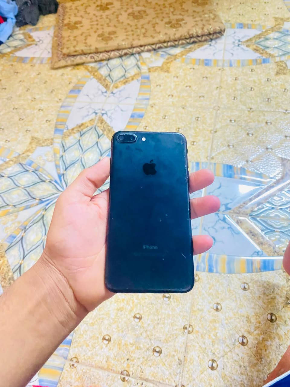 ايفون ٧ بلاص
بطاريه ١٠٠ بس مبدله فقط
ذ ٣٢
شاشه اصليه مو مبدله 
كلشي شغال بي ٨٥ وبي مجال


**إذا كنت صاحب هذا الإعلان وتريد حذفه لأي سبب، رجاءا أرسل رسالة إلى الدعم الفني**