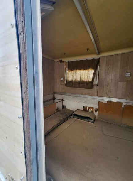 شاصي كرفان امريكي
٣ متر 
مكاني بغداد حي الجهاد 
السعر ٩ اوراق 
تايرات  جديدة 
شاصي امريكي مو اروبي شباب 
السعر غير قابل للتفاوض 
***********
