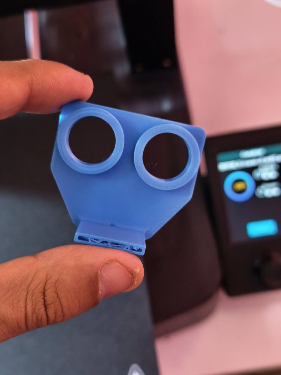 طابعة Ender 3 v3 se للبيع نظيفة وشغالة تمام
صارلها فترة عندي لكن استخدامها قليل 
وهذه بعض النماذج من الطباعة مالتها
كامل ملحقاتها مع الكارتون بدون اي نقص مع بيد جديد غير مستخدم فقط طبعتين صغار للفحص 
السعر 285 الف
العنوان/ البصرة 
للتواصل خاص او واتساب يكون افضل 
***********

