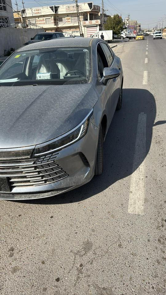 السلام وعليكم بي وادي زيرو ماشيه ٦٠٠ السياره زيرو زيرو سياره رقم بغداد موديل ٢٥ السياره رايدهه ١٢٣ونص السياره جاهزه من كل النواحي ***********
