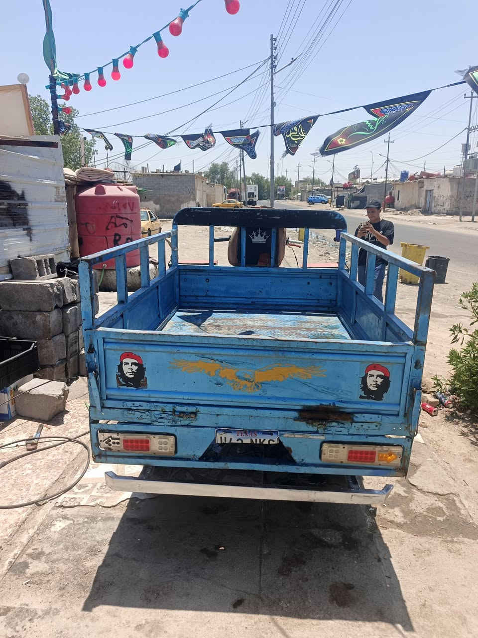 لسلام عليكم ستوته للبيع جاهزه عوزها شويه ترتيب وببها  خيط تبخير أوراق كامله شوف العين  السعر واحد و100مكاني معقل رقمي ***********واتساب
