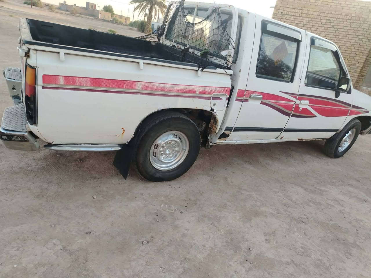 نيسان موديل ٩٣ محرك وكير حاويه جدد عل شرط رقم واسط ألماني تحويل مباشر
كهربائيات كله شغاله حداديه جديده السعر ٢١ العنوان السماوه الخضر ***********
