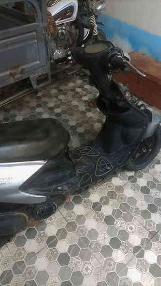 اكزز نثيه كهربائيات شغاله من طول لطول مبدل بستم فقط اصلي عوزه كفر امامي وباتري دراجه شوفت عينك رقمي ***********
