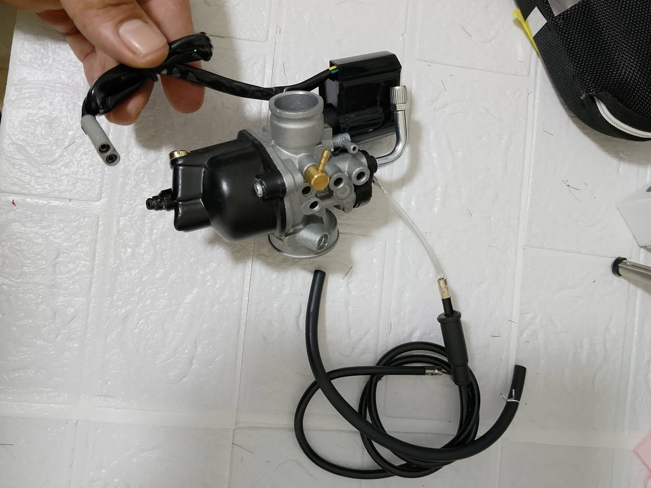 السلام عليكم
كابريتر دراجه ام الحساس جديده ممستخدمه ترهم عل دراجات 
 تايفون50
بياجيوفNGR50
X1R
فيسباxr50
مكسربن
السعر25يوجد خدمة توصيل للحجز‏
‪0770 379 2139‬‏ واتس
