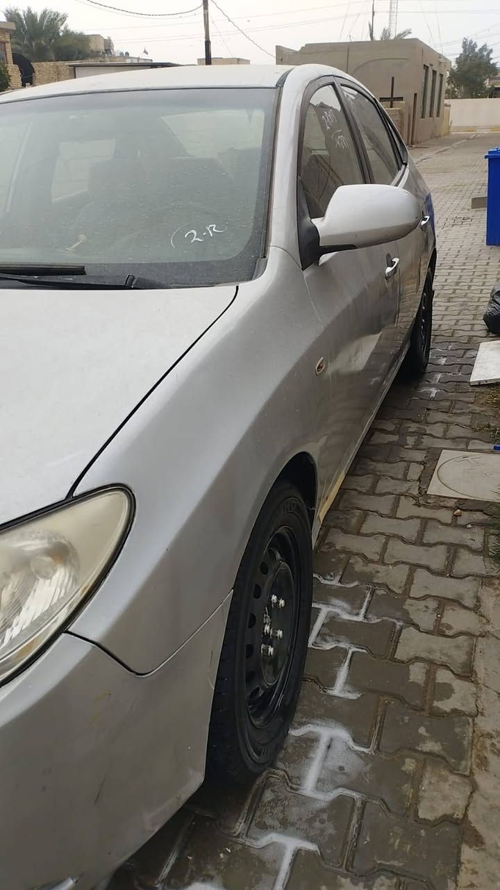 سلام عليكم افانتي موديل10
ملاحضه //.سياره بيها ارقام. بغداد. بدون سنويه

محرك 1600 دكشن عالي 
محرك يخبل لا تنقيص ولا تبخير 

كير شعله مالته تخبل 

تحكم ستيرن 

مري شفط 

تحكم بالمري 

يدات بيبان نيكل 

حساسات خلفيه 

تخم تاير جديد 

اربع دسك  نظام مانع نزلاق 

كشنات جلد 

كصتها جنطه لحيم باجات

#سعرها 42 #مكان بغداد / ***********
