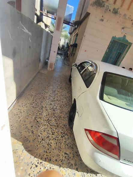 السلام عليكم/
سني كوري خليجي موديل 2009 رقم بغداد صاحبها الشرعي في الرمادي سنويه ل 2028
 كير اوتاماتيك صبغ حزام بيها ضربه في الجهه اليمنى الجهه الاماميه كير مبدل جديد كصه مبدل ضفيره جديده 
السعر 67 وبيها مجال 
رجاء لايجي بياع شراي خاصه للجناي لأن ماكو خلك 
العنوان الرمادي 
رقم الهاتف ‏‪0782 386 7677‬‏
