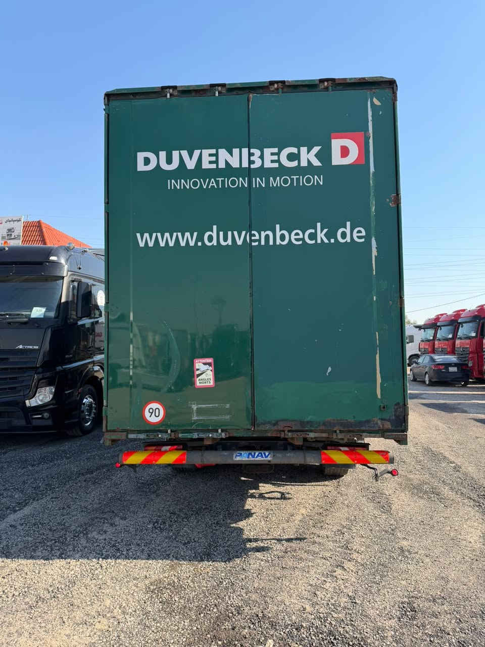 سلام عليكم اخوان بدي سحال وحش للبيع
طول.  7.80
ارتفاع.  2.70
م/***********
