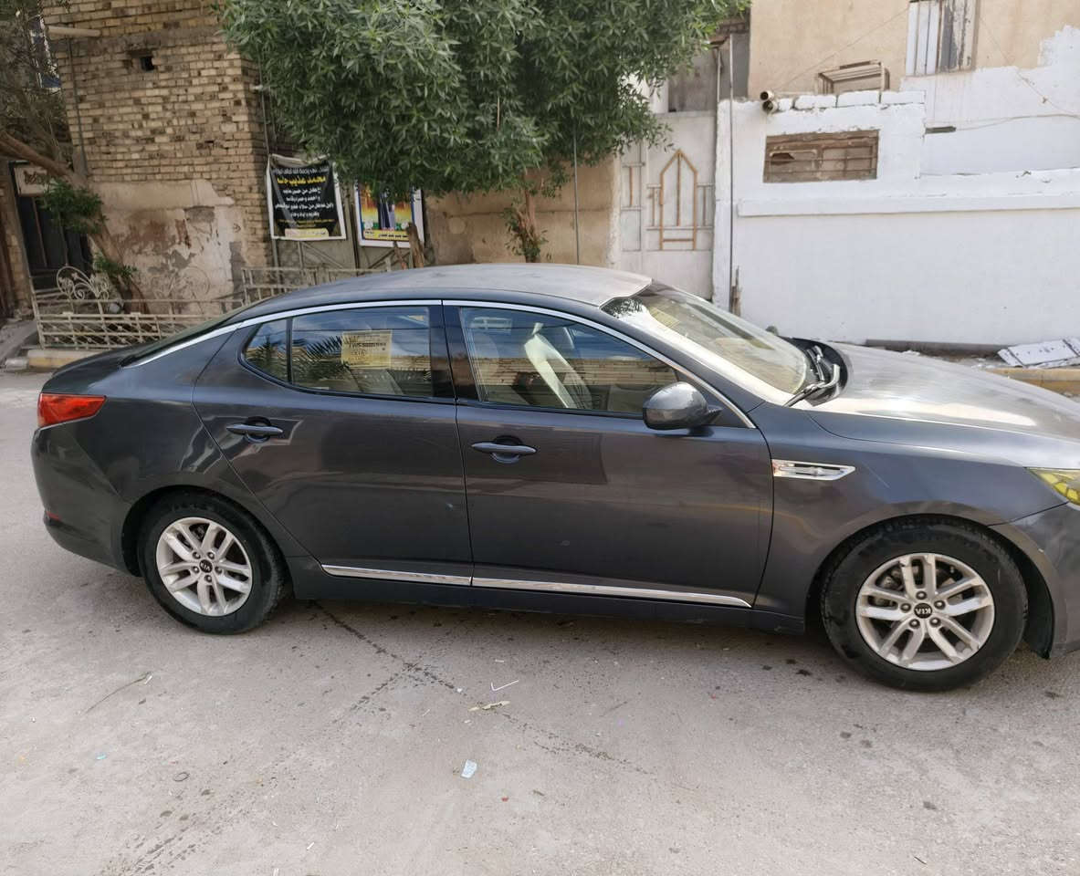 اوبتيما موديل ٢٠١٣ خليجي مكينة ٢٠٠٠
كفاله مكينه وكير  تبريد جديد حداديه جيده 
بيها تبديل باب وجاملق جهة العبري وصبغ اثر جراد
مكاني الناصريه للاستفسار ***********
السعر ١١٠$
