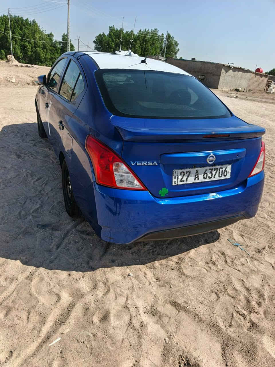 نيسان فيرسا مديل ١٧رقم نكليزي بسمي
ضربتها جاملق جهت السايق من امريكا بدون دواخل السعر ٧٥
مكان السياره البصره ***********

