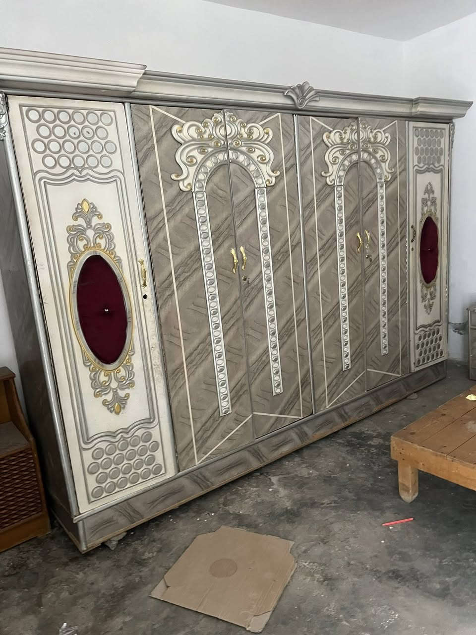 سلام عليكم غرفه ست بوب نضافه ٧٠٪؜ سعره ٢٢٥ وبيه مجال للاستفسار والتواصل *********** واتساب
