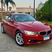 بي إم دبليو 318i • ٢٠١٦ • ١٦٦٠٠٠ كم