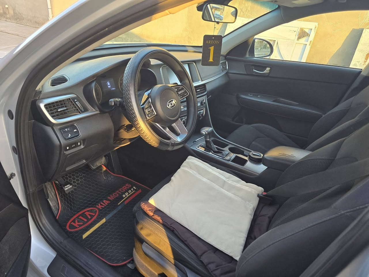 السلام عليكم مرخصت الادمن
اوبتما 2019 وارد امريكي رقم بابل سياره بسمي تحويل ثاني يوم سياره جاهزه ربع ماذب عليها المكان واسط قضاء الحي  للاستفسار *********** مكلف بنشر هاذ رقم راعيها السعر 128 فول مواصفات ماعده بصمه وفتحه قماره
