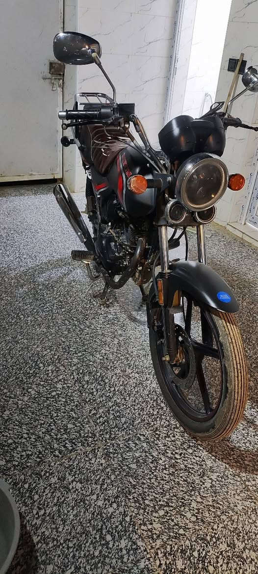 للبيع: 
دايون عظم 21 الشكل المقدس محرك 150 ((محرك دايون نفخ)) 
الدراجه برغي ما مفتوح بيها نظيفة فوول اوراق اصولي ((7 اوراق )) وكيل السلامي يعني اذا ردت ترقم بسهولة ماتعبك 
اني مجرد كلفوني انشر 
السعر خاص


**إذا كنت صاحب هذا الإعلان وتريد حذفه لأي سبب، رجاءا أرسل رسالة إلى الدعم الفني**