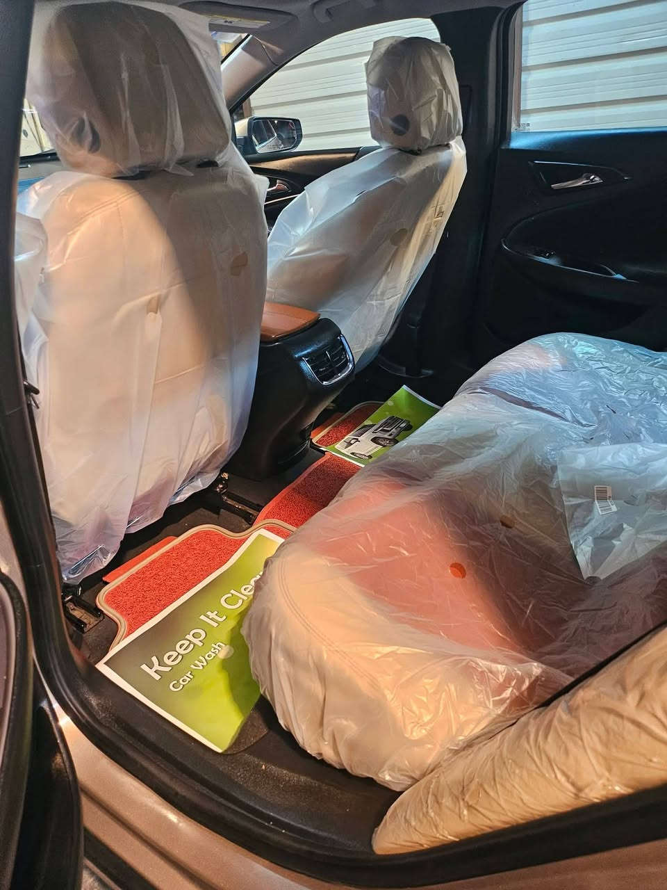 السلام عليكم 
ماليبو ٢٠٢٢ Lt
السعر ١٦٠ وبيه مجال بغداد بأسمي تحويل بنفس اليوم
حادث تبديل قطعتين بنيد وجاملغ
كشنات جلد تدفئة 
كامل تحكمات
تبريد قطعتين 
باقي مواصفات ال Lt معروفه 
مكينة كير مكفول ونعمة من الله 
جاهزة من كلشي 
مدوشمة بدبي + مبولشة
*********** مكاني بابل المسيب وبالخدمة 
الله خير الرازقين
