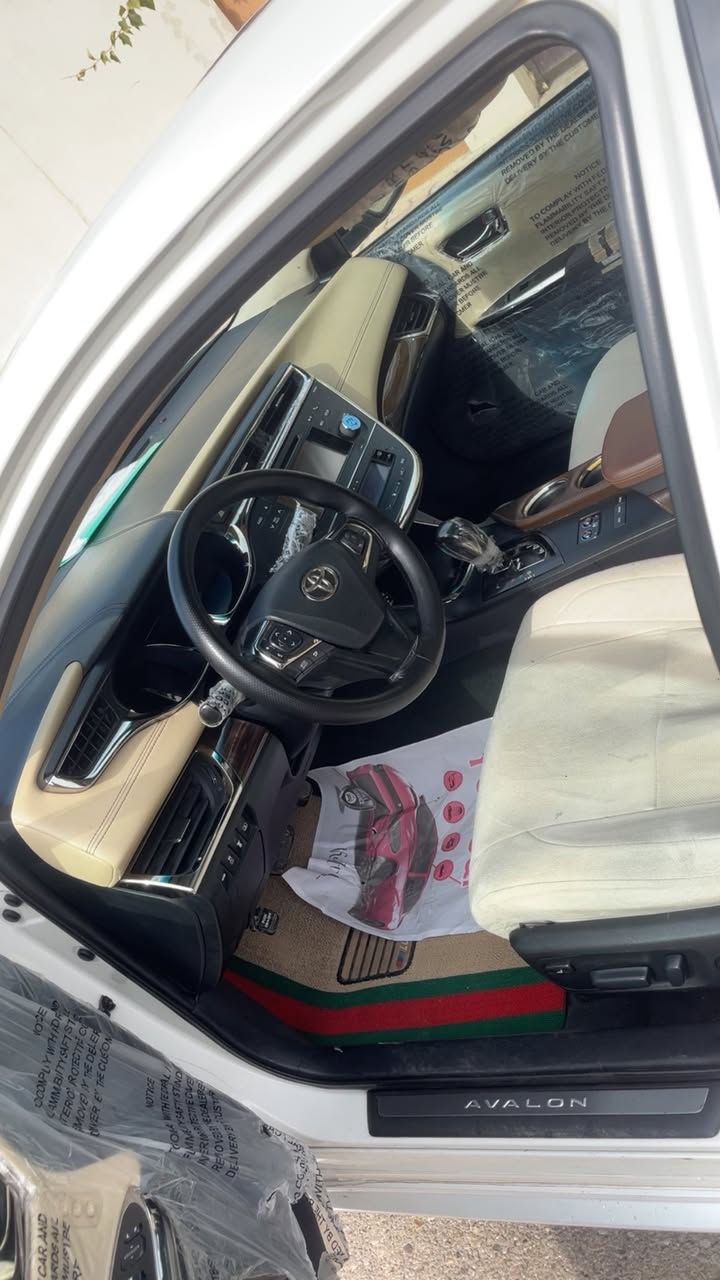 السلام عليكم
افلون 2013 خليجي 

مواصفات فول 

بدون صبغ 

گير و محرك مكفول ممفتوح لا صوت و لا بخار 

ماشيه  170KM

رقم سليمانية 

سنويه و رقم جديد 

تحويل ثاني يوم 

سياره بيها مكانين بارد 

مكان سياره كركوك 

***********

السعر 220
