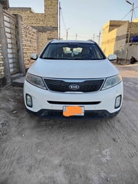 كيا سورنتو 2014 خليجي مكفولة من الصبغ والتبديل كفالة عامه  نص فول مواص...