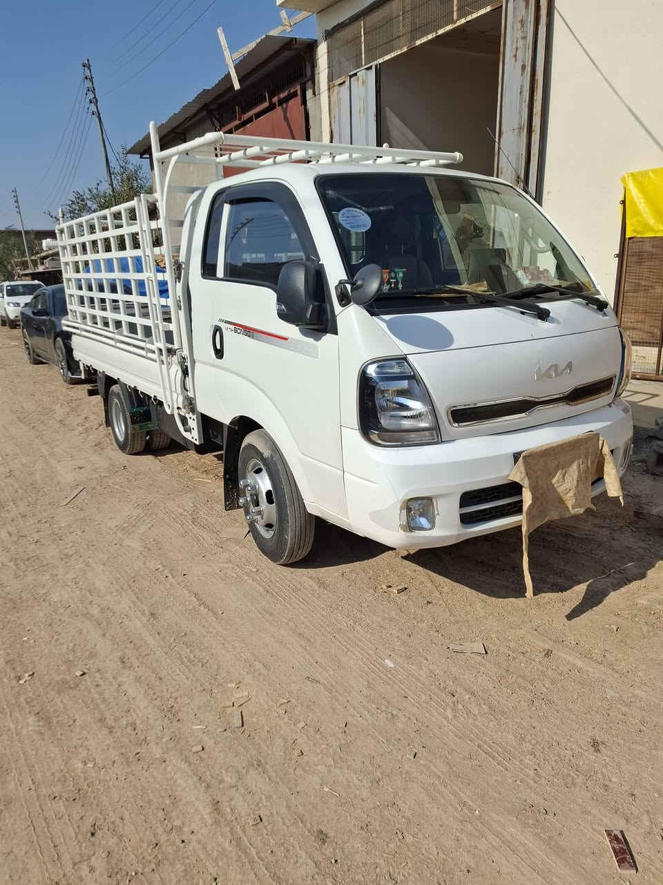 السلام عليكم كيا فحل مسكر موديل23 رقم بغداد فول اوربع تبريد شاشه مكفوله + تحويره السياره جاهزه اتصل ع***********
