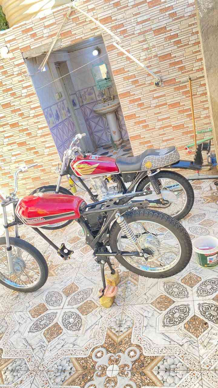 السلام عليكم..
دراجه للبيع كامله عوزها بس محرك كلشي كامل 

السعر 350وبيها مجال مكاني ناصريه مركز  حي اريدو 

الرقمي...   *********** شراي خاص مو شراي لا تعبني
