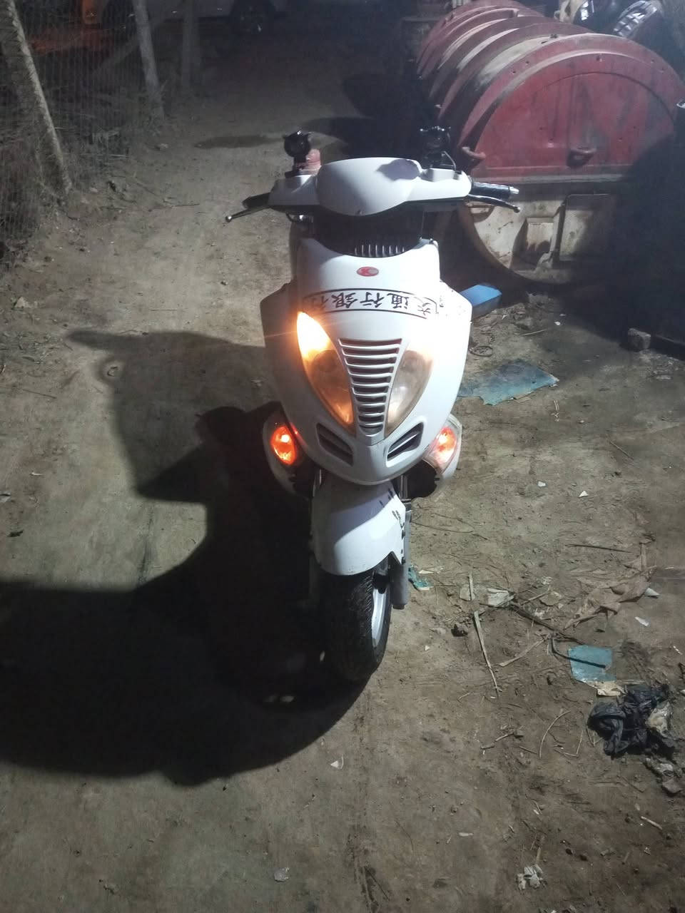 دراحه كامكو نضيفه معمره جديد مكينه مجفته رايمر مكفوله شغل فول دراجه تخبل مكينته ناعمه شلعته تخبل سعره 550 وبيه مجال مكانه بابل سياحي ***********
