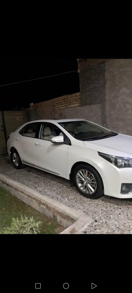 كورلاا 2015 سااز 
كفالة عامة 
مكينه 2000
فول مواصفات 
فتحه سلايت سقف 
سيارة حيل نظيفة كلشي عل بلاد جديد 
باسمي السنوية بشرط تحويل وغرامـة
سيارة مابيـها دينار مصرف كامل من كل نواحي
السيارة جديدة ومناقصهه اي شي 
رقم بغداد/انكليزي 
مكان السيآرة بغداد 
سعر مناسب جدا 
***********
