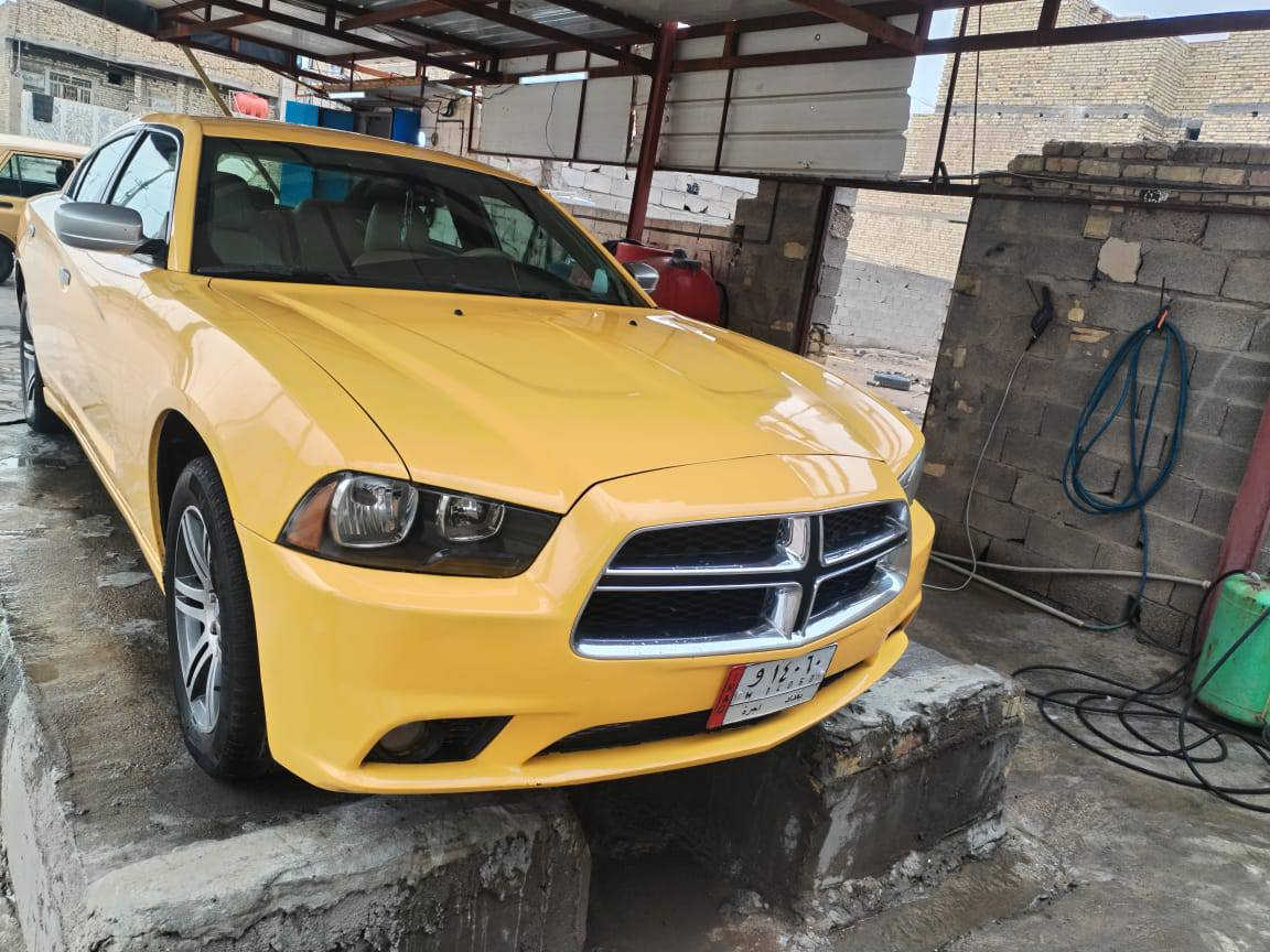 جارجر 2013 رقم بغدادبأسمي  خطها  عماره بغداد 
ومرور وهيئه مصفره
 جاهزه حداديه امامي خلفي 
كير مكينه مكفول 
 كير ماوس 
 السعر  150وبيها مجال قليل  
*********** للتواصل عمارة, ميسان
