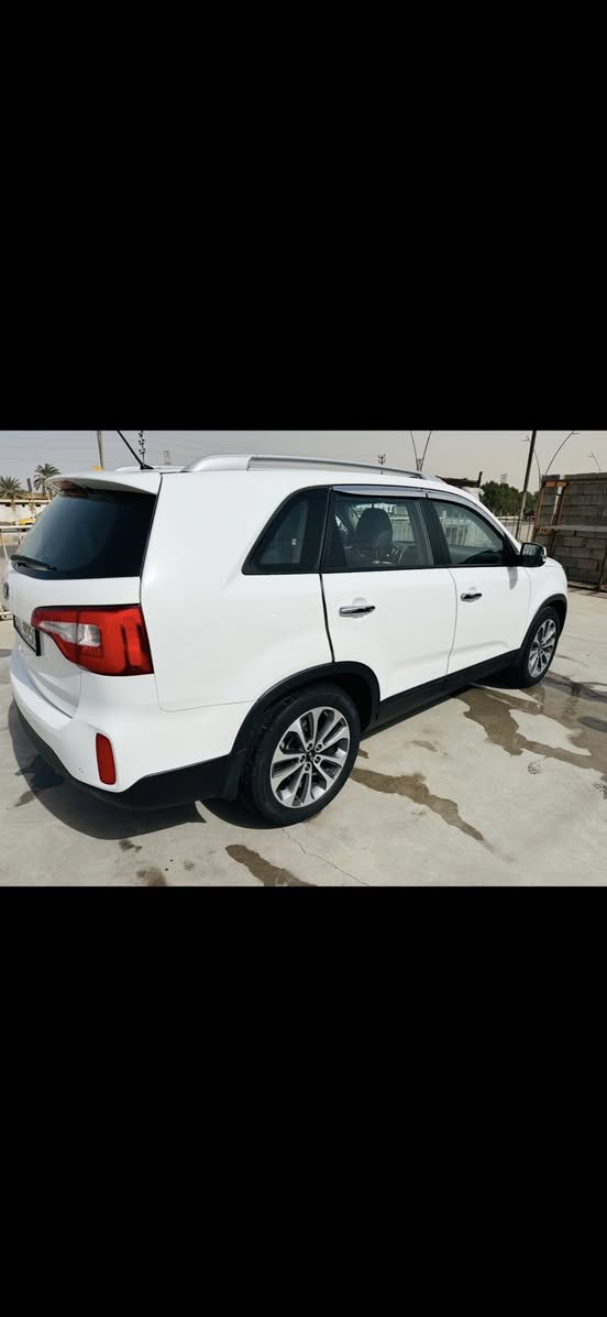 سلام وعليكم سورنتو مديل 2015 خليجي رقم سليمانيه بسمي ماشيه 94الف سياره كلش جديده بصمه تشغيل بصمه أبواب ترحيب لد امامي ولد خلفي 7 راكب 3 قطع تبريد تخم تايرات جديد سياره فول مكينه 4 سلندر بعدها لك مكفوله عدا هاذا لشبر الي بل بنيد سياره كلش حلوه وجاهزه من كلشي سعر 
$174 وبيها مجال ديالئ ‭0773 934 8594‬
