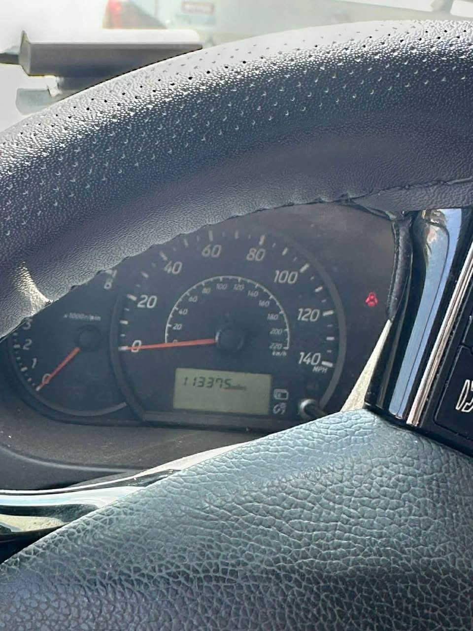 میراج ٢٠١٧ رەشی قەتران 
یەک پارچەی بۆیاغە رسمی دەعمیم دانایە
رسمی سۆنەرم دانایە سەیارەکە بێ کێشەیە بێ مەسروفە تەنها پێشی کەمەک شلە 
سەیارەکە کراوەتە غازیش 
٧٦٠،٠٠٠ غرامەی لەسەرە بۆت دەگەریتەوە
رەقەمی نوێیە سەنەوی ٢٠٢٤ بەسەر چووە 
هەموو شتیم نوسیە هەموو شتیشم بە رسم دانایە گەر موشتەری نی بێزارمان مەکە سەیارەکە جاهیزە و بێ کێشەیە سحری ٧٧ وەرەقەو معامەلەیە أربيل, العراق


**إذا كنت صاحب هذا الإعلان وتريد حذفه لأي سبب، رجاءا أرسل رسالة إلى الدعم الفني**