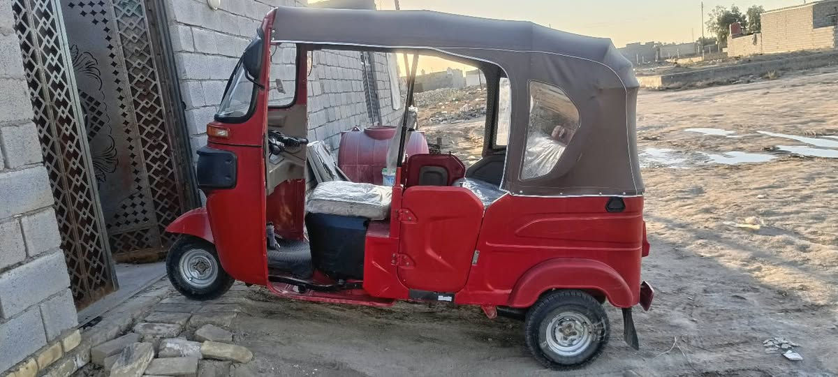 تكتك مديل22 مكفوله من ضربه وصبغ بيه شخوط ناعمه مكينه وكير وكشر كفاله تخم تاير جديد جادر جديد مكان الناصريه مركز السعر خاص او اتصال وتدلل ***********
