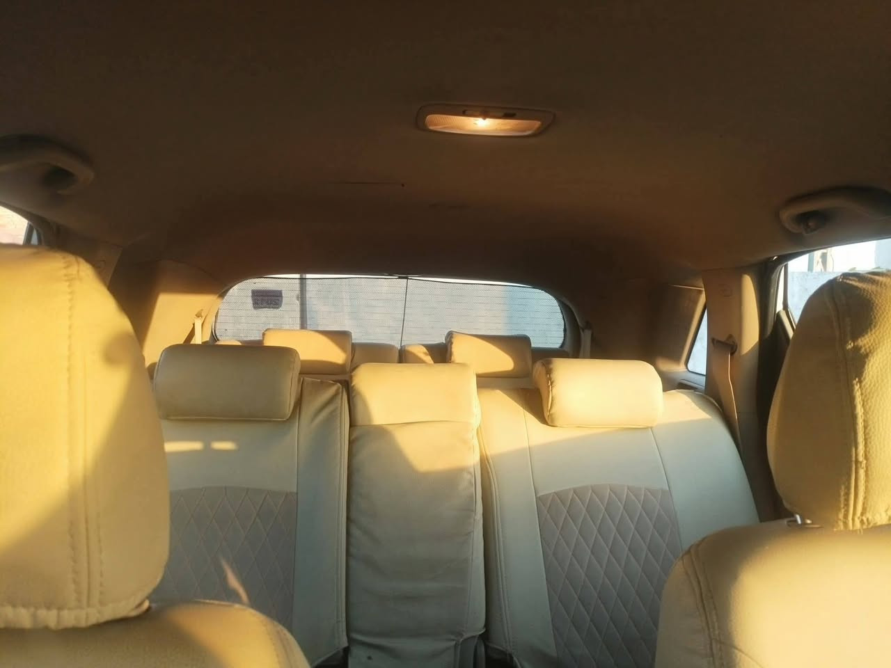 سورنتو موديل ٢٠١١ كفاله عامه
محرك6 v
شاشه مفوله السياره
معروضه ١٥٠ 
‏‪***********‬‏
