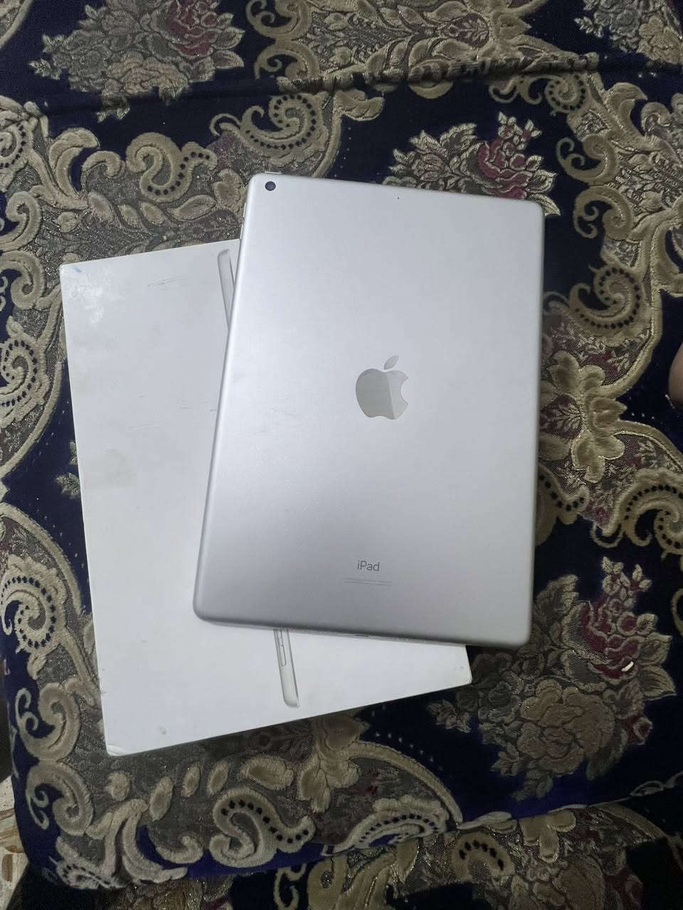 للبيع iPad 9 ✨  
السعر: 250$  
🔋 نسبة البطارية 88%  
الجهاز نظيف ويشتغل بدون مشاكل  

📍 المكان: بابل - نادر  

للاستفسار خاص 📩


**إذا كنت صاحب هذا الإعلان وتريد حذفه لأي سبب، رجاءا أرسل رسالة إلى الدعم الفني**
