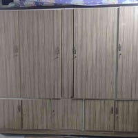 للبيع • خزانة • بي مجال