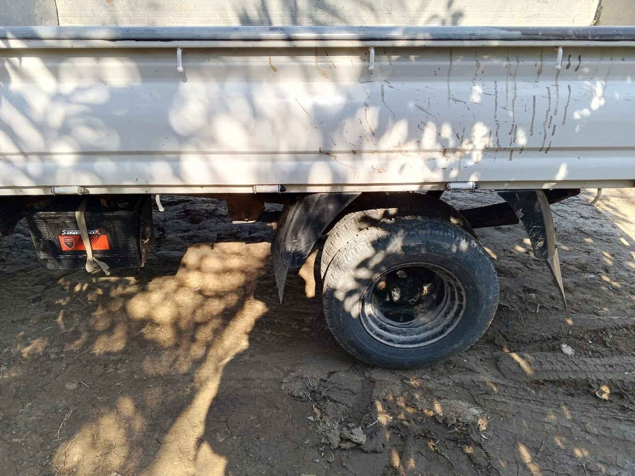 كيا بنكو موديل 2012 رقم بابل
مكاني بغداد المحموديه سريع الدولي جسر رابع 
للستفسار اكثر اتصل على راعي سياره  ***********
