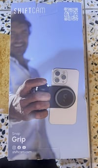 مقبض كاميرا • شاحن مغناطيسي • Qi2 لاسلكي