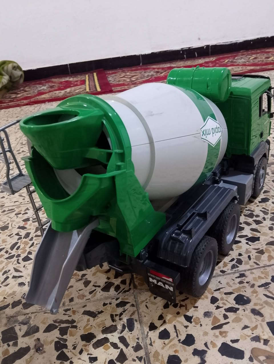 مان خباطه ألماني الصنع حجم 14للبيع


**إذا كنت صاحب هذا الإعلان وتريد حذفه لأي سبب، رجاءا أرسل رسالة إلى الدعم الفني**