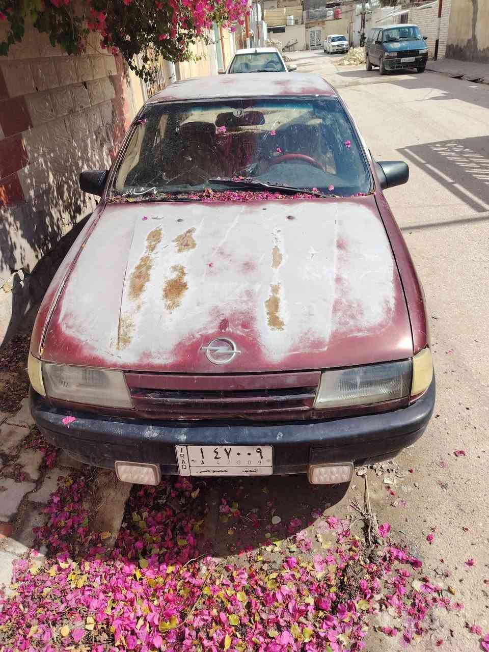 سلام عليكم اوبل 1991 شغاله بيه خيط بخار تمشي مابيه شي تريد مداور راعيه متوثي خابرت اخو جهاله بالغين مسوين قسام تمشي بالمعامله وداور رقم ألماني ترهم مراوس بكوري معه الفرق مكاني نجف حي العسكري اليريده يتصل *********** سعره 15 وبيه حك الجيه
