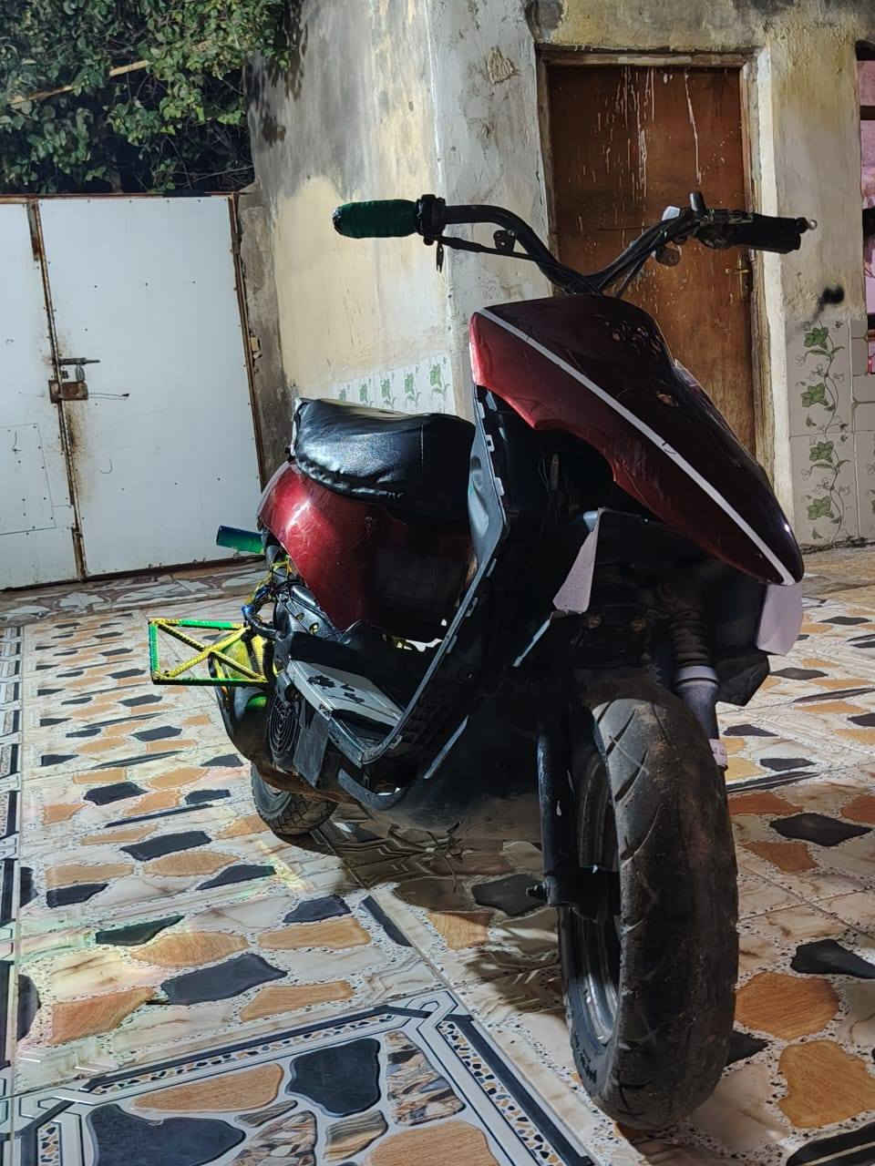 البيع دراجه تسعة 150وبيهة مجال دراجه نضيفه كلش خابرنه تدلل ***********
