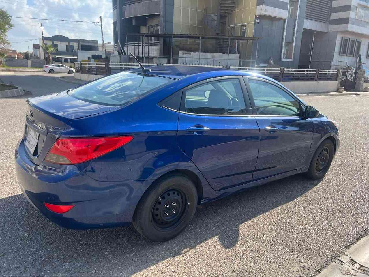 اكسنت موديل 2017 رقم سليمانيه سنويه منتهيا بي كوبوان بانزين اتو ماتيكي تبريد ثلج سياره بيها ٤ قطع صوره سونر موجود داخل صوره مكان سياره كركوك سعره (85) ورقه *********** كركوك, العراق
