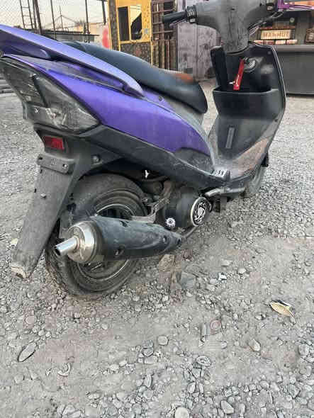 السلام عليكم شباب دراجة ماكس عدله بجيس بمعنه الكلمه الدراجه مزوده تزويد اصلي الكفر اصلي كله ختم واحد المكينه بلديه مكاني بغداد البلديات التوصل على هاذ الرقم ***********
