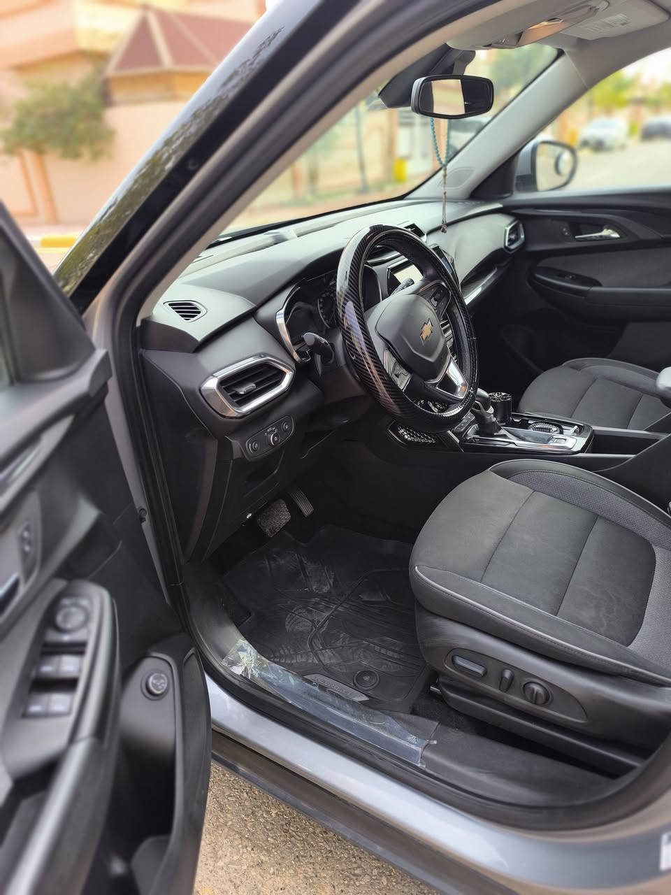 LT 2023  فول رقم بغداد باسمي ماشية ٤٠ الف كم حادث جنطة خلفية السعر ١٥٠ مكانها رمادي ***********
رادار 
تحديد مسار 
مثبت سرعة 
تنبيه للسيارات والأشخاص 
بانوراما 
تدفئة كشنات
شاشة ديجيتال ومنبه الاعطال
كاميرا خلفية
