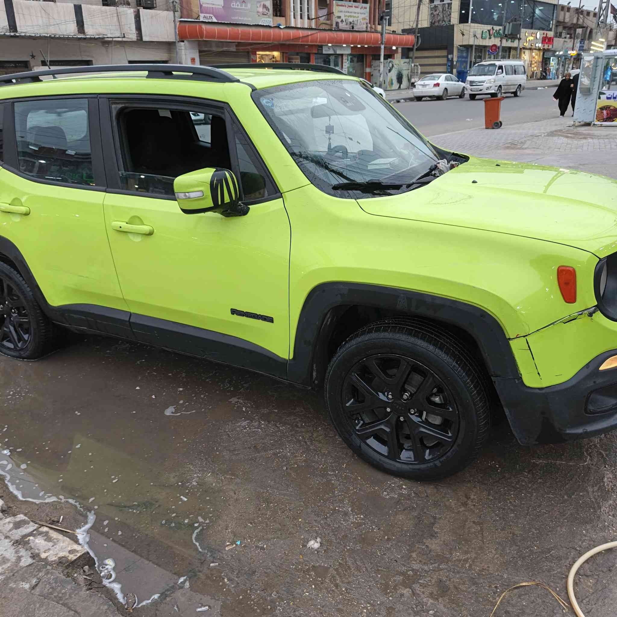 جيب رانجيت 2017 لاتييود فور ويل محرك ٢٤٠٠ رقم سليمانية
... السعر 127$ بي مجال غرامات شمال مصفره
لون مميز / صدر أمامي وخلفي نظيف 
حادث دعامية فقط بدون دواخل بدون تبديل أي قطعة
مواصفات معروفة 
بصمه شاشة عريضه
تحكمات جانبين 
مثبت سرعه 
رادار أمامي 
تحديد مسار 
نقاط عمياء حساسات مري وخلفي 
تدفئة تبريد شغال
كير محرك مكفول 
صبغ مكفول عدا طخه مكحلة بالجانب الأيمن كهرباءياات سليمه وبلاد
مابيه نقص السيارة باسمي (وكاله عامة) تريد تحويل تريد وكاله


**إذا كنت صاحب هذا الإعلان وتريد حذفه لأي سبب، رجاءا أرسل رسالة إلى الدعم الفني**