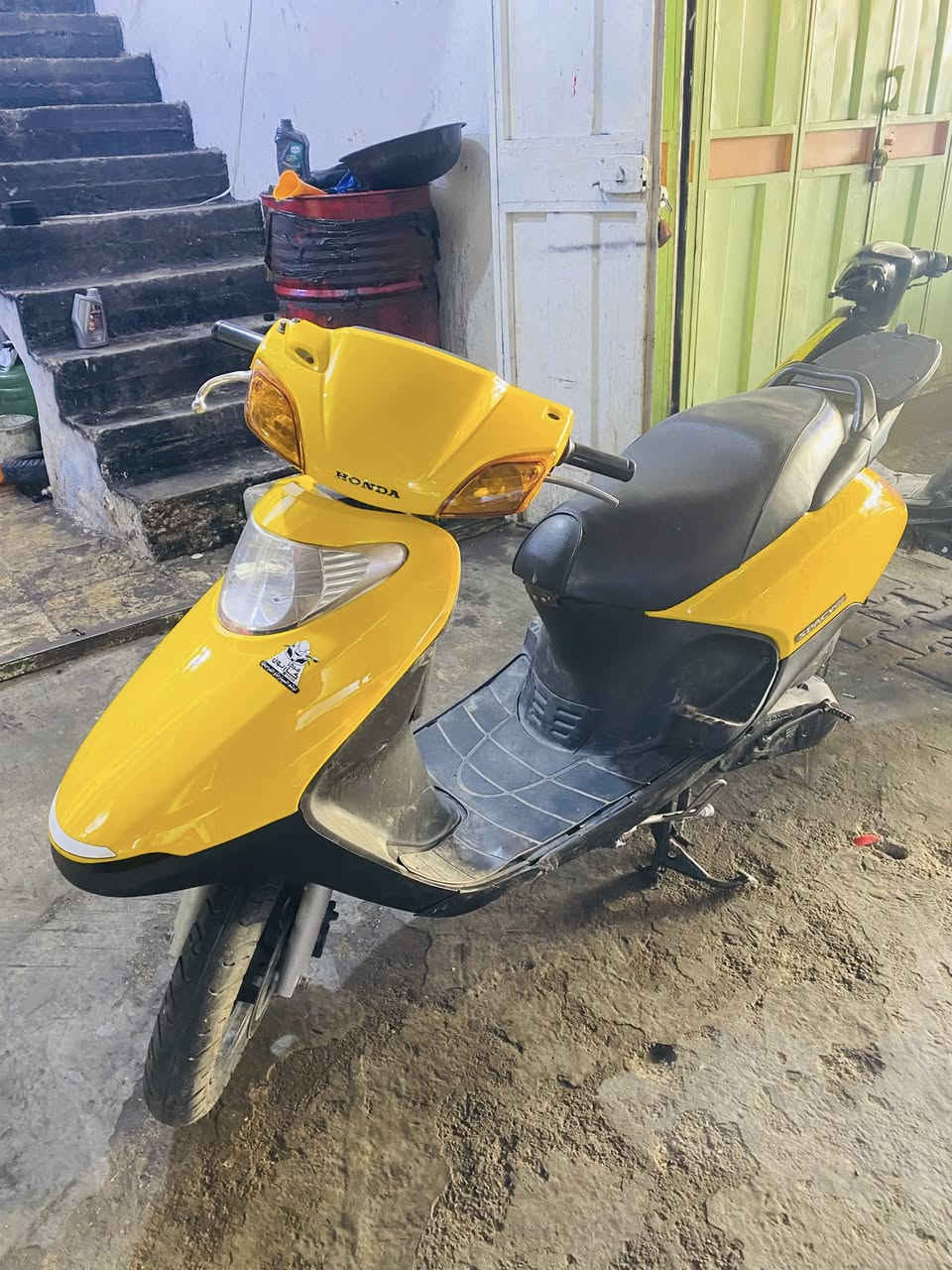 للبيع سبيسي ياباني مفتوحه كفر تجاري سعر ٥٥٠ مكاني كوت السوك  الخطه الحسينيه للاستفسار ‭ ٠٧٨٧ ٤٩٥ ٨٤٧٧‬
