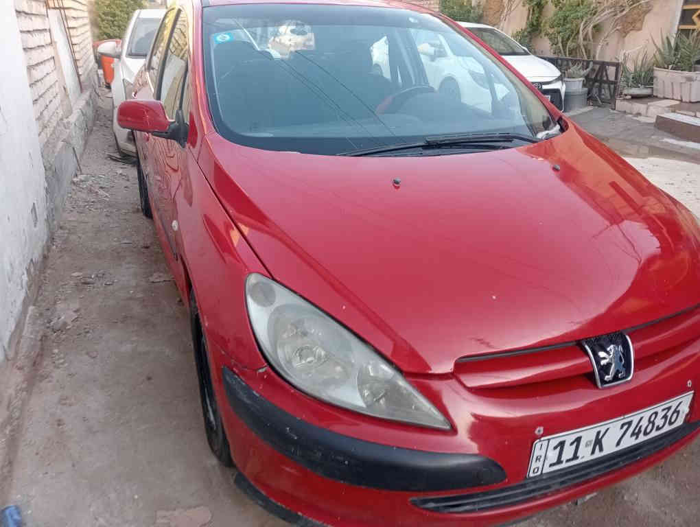 يجو 307موديل 2005 باسمي رقم انكليزي السياره جاهزه (كير محرك تبريد صدر تخم تاير كلهن مكفولات) للبيع او المراوس السياره بيه صبغ حزام وبيه تبديل بابين جه العبري نفس اللون السعر 41 مكان السياره الغزالية 
الاتصال 
***********
*********** بغداد, العراق
